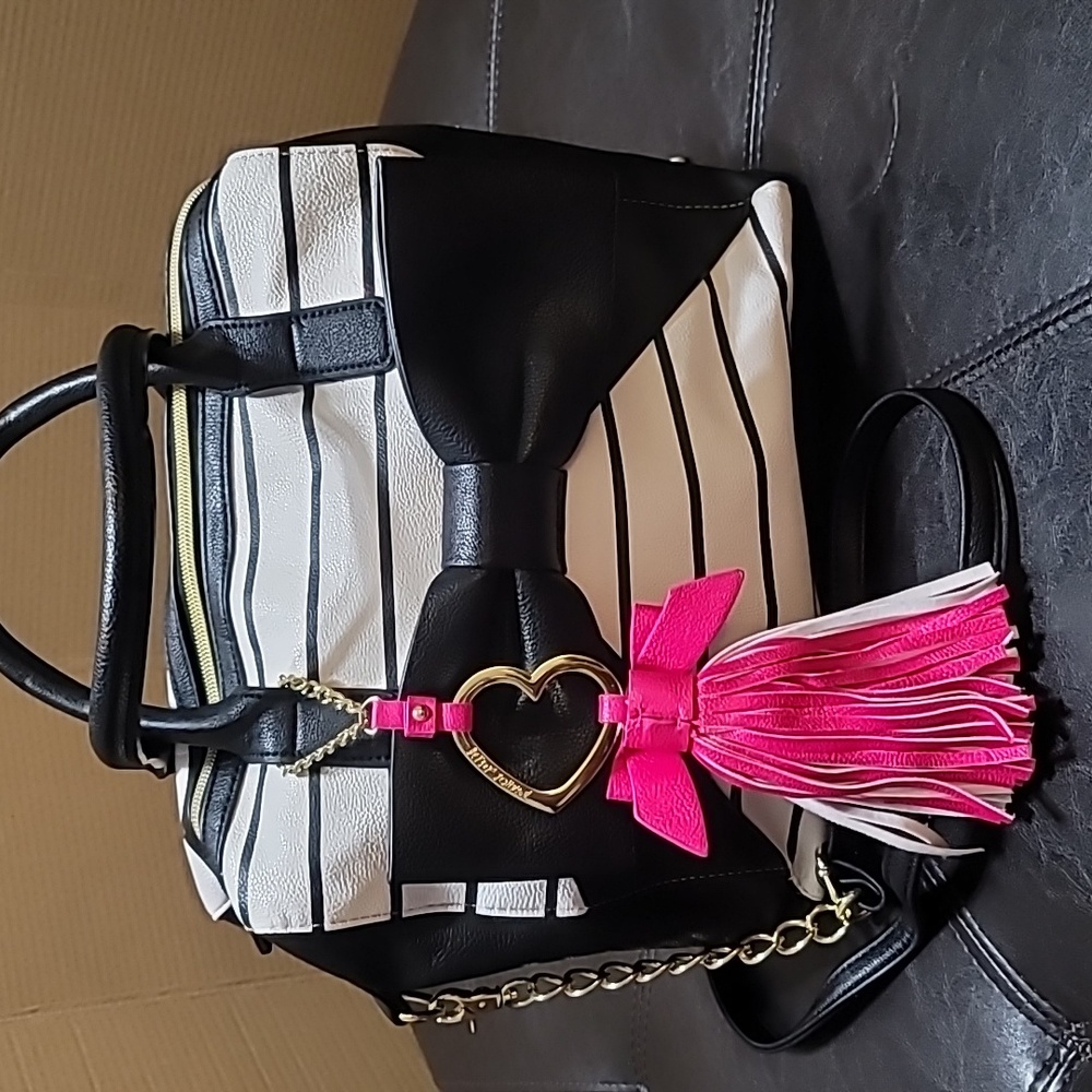 Betsey Johnson black and white purse